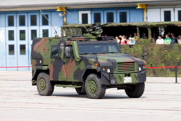 Німецька армія транспортер, mowag орел IV — стокове фото