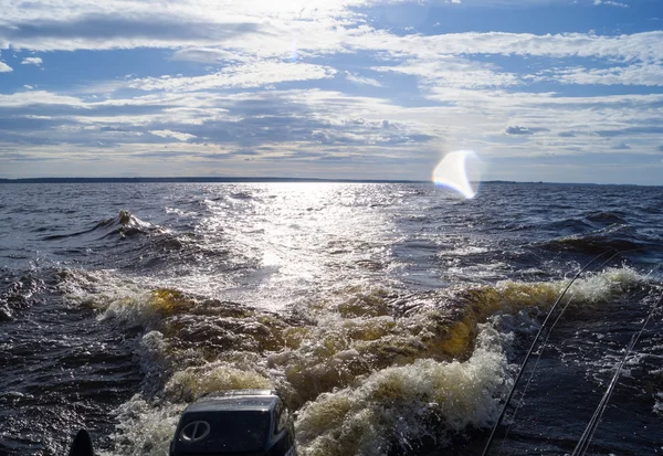 Angeln von einem Boot aus — Stockfoto