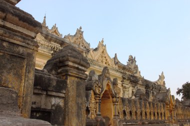 Maha Aung Mye Bon Zan manastırda Inwa, Mandalay, Myanmar