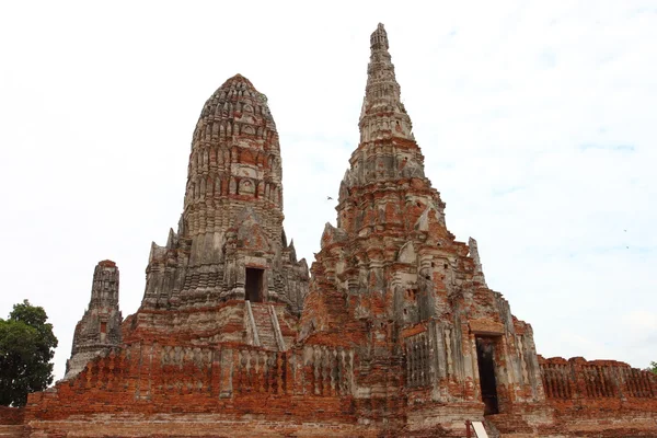 Templo de Chaiwatthanaram no Parque Histórico de Ayutthaya, província de Ayutthaya, Tailândia — Fotografia de Stock