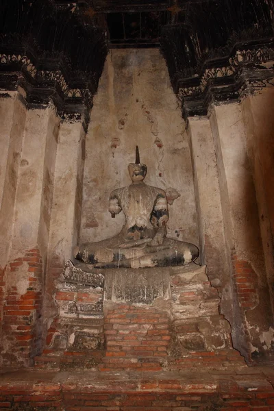 Templo Chaiwatthanaram en el Parque Histórico de Ayutthaya, provincia de Ayutthaya, Tailandia — Foto de Stock