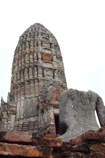 Templo Chaiwatthanaram en el Parque Histórico de Ayutthaya, provincia de Ayutthaya, Tailandia —  Fotos de Stock