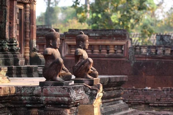 Tapınak Banteay Srei Angkor içinde detay duvar dekorasyonu