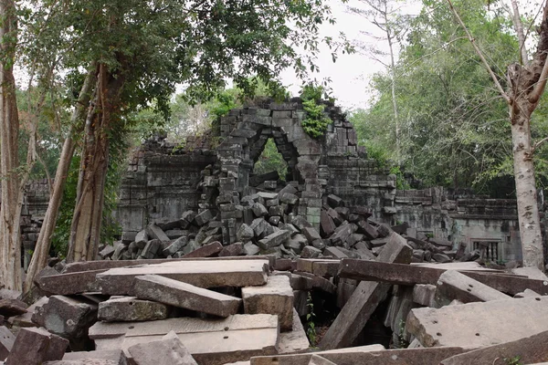 Ruínas de Beng Mealea Temple, Angkor, Camboja — Fotografia de Stock