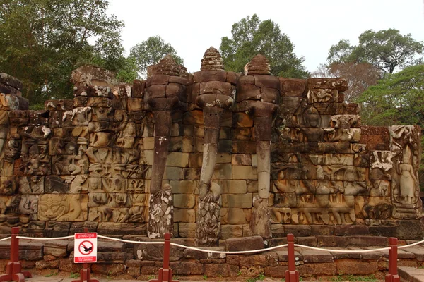 Terras van olifanten, Angkor Thom, Siem Reap, Cambodja — Stockfoto