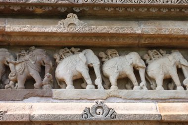 Khajuraho Tapınağı ve onların erotik heykeller, Hindistan