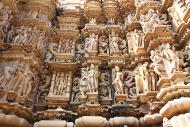 Khajuraho Tapınağı ve onların erotik heykeller, Hindistan