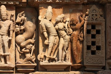 Khajuraho Tapınağı ve onların erotik heykeller, Hindistan