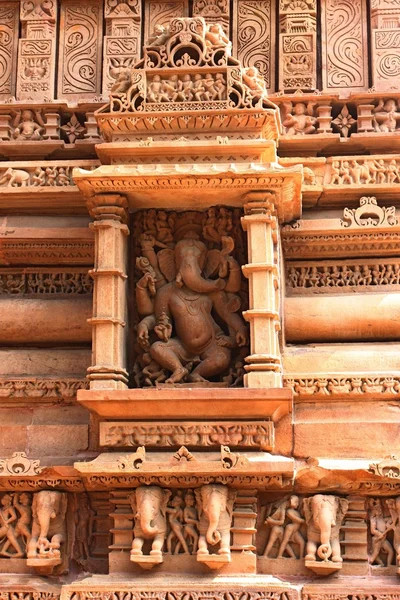 Храм Кхаджурахо и их эротические скульптуры, Индия — стоковое фото