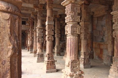 Qutb Minar 2 en yüksek minar Delhi