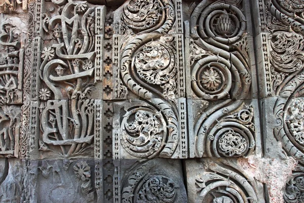 Qutb Minar 2 en yüksek minar Delhi