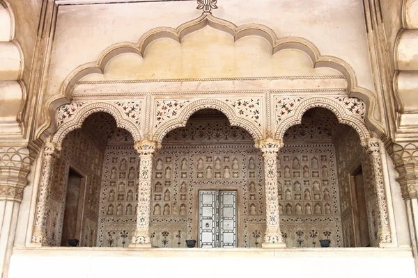 Agra Fort เป็นมรดกโลกของยูเนสโก ตั้งอยู่ในเมือง Agra ประเทศอินเดีย . — ภาพถ่ายสต็อก