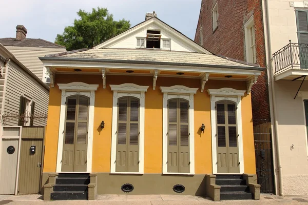 Rua um quarto francês de Nova Orleans — Fotografia de Stock