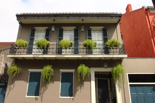 Rua um quarto francês de Nova Orleans — Fotografia de Stock