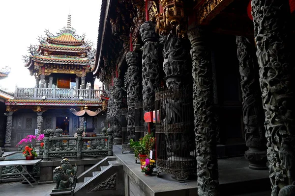 Sanxia Qingshui Zushi Tempel Mit Kunstvollen Schnitzereien Und Skulpturen Der — Stockfoto