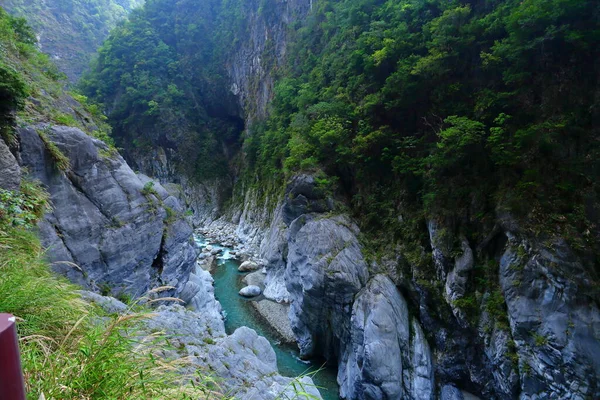 Jiuqudong Tunel Devíti Zatáček Národním Parku Taroko Xiulinu Hualien Tchaj — Stock fotografie