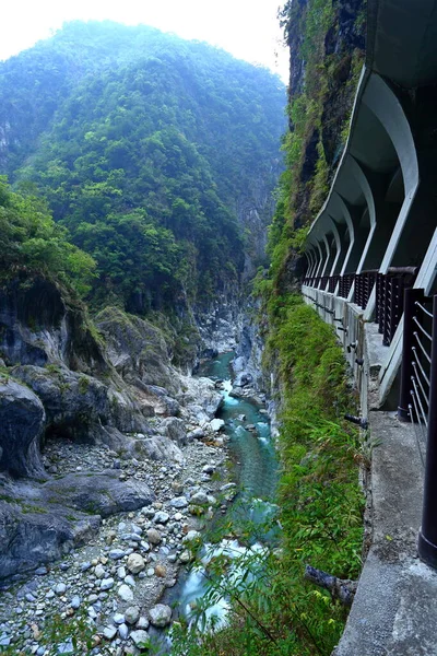 Jiuqudong Tunnel Neuf Virages Dans Parc National Taroko Xiulin Hualien — Photo