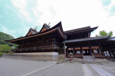 Kibitsu Jinja (Sanbi Ichinomiya), Japonya 'nın Okayama kentindeki Kibitsu Zukuri mimarisinin bir örneği olarak bilinen Şinto türbesi.