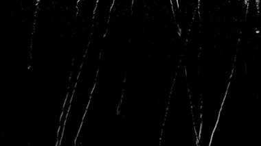 Yağmur cam beyaz su damlaları.