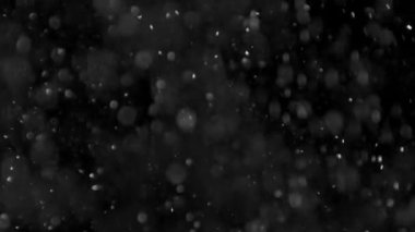 İzole bulut siyah arka plan kabarcık Bokeh toz