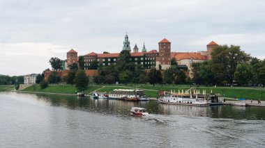Wawel Kalesi ve Vistula Nehri, Krakow, Polonya