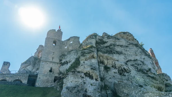 The old castle ruins of Ogrodzieniec — Stock Photo, Image