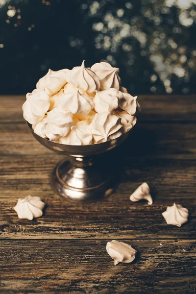 Mini meringues gümüş kase