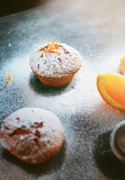 Portakal ile ev yapımı cupcakes