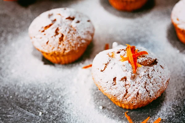 Portakal ile ev yapımı cupcakes