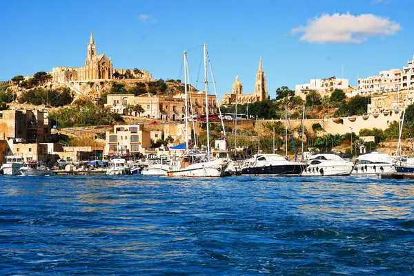 Porto Mgarr Gozo Ilhas Maltesas Com Barcos Para Ilha Comino — Fotografia de Stock