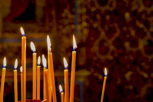 Bougies Église Brûlantes Pour Adorer Dieu Dans Temple — Photo