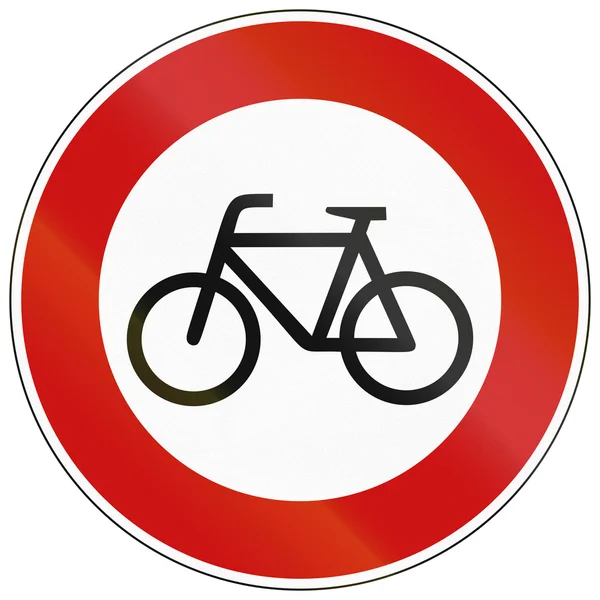 Cadde bicyles yasaklayan Alman trafik işaretleri — Stok fotoğraf