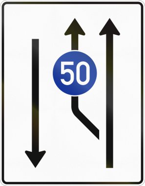 Hızları en az başlangıç ile-iki şerit gelecek trafik