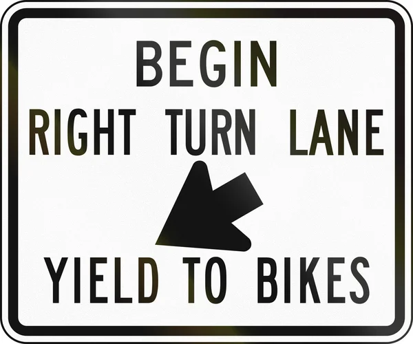 Begin Right Turn Lane - Yield To Bikes — Stock Photo, Image