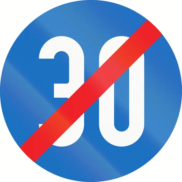 End Of Minimum Speed 30 i Østrig - Stock-foto