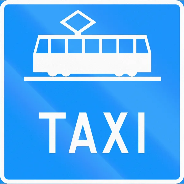 Tram et voie de taxi en Finlande — Photo