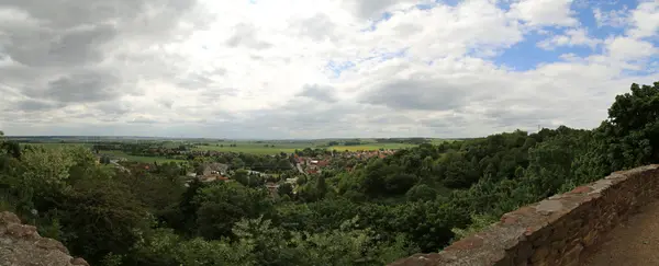 Panoramautsikt från slottet Schweinsburg — Stockfoto