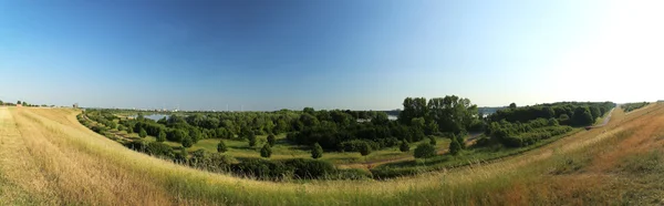 Barleber Veja Panorama de Mittelland Canal — Fotografia de Stock