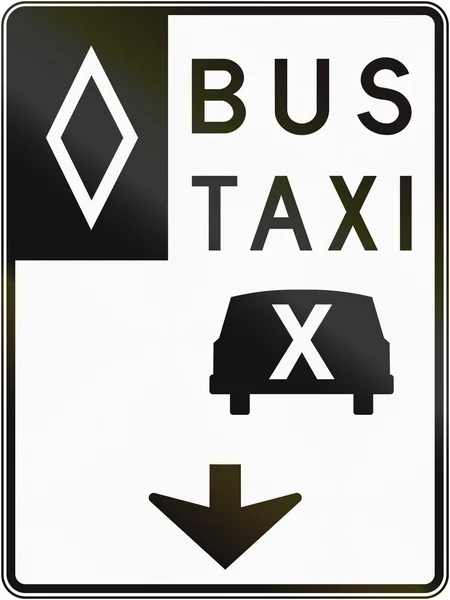 Buss och Taxi Lane i Kanada — Stockfoto