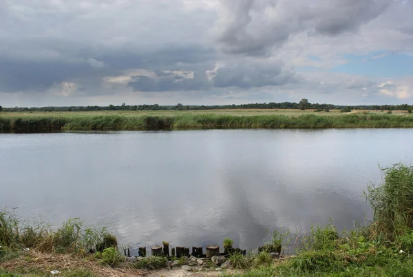 Ryck river, w kraju związkowym Meklemburgia-Pomorze Przednie — Zdjęcie stockowe