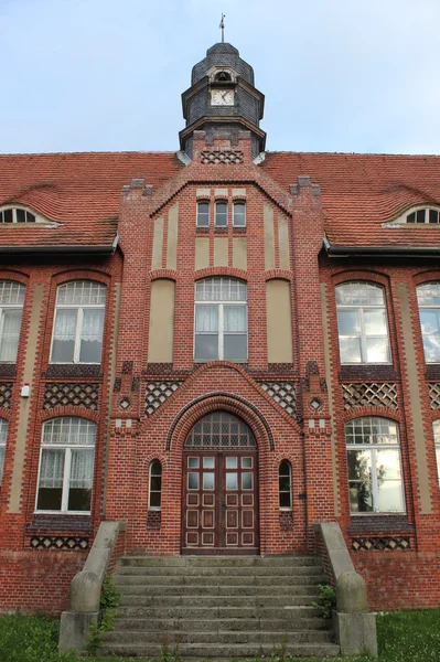 Edificio de la vieja escuela —  Fotos de Stock