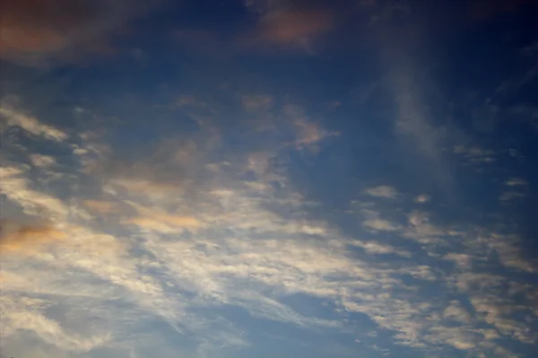 日の出 cloudscape — ストック写真