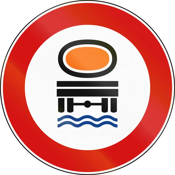 Road sign used in Italy - vehicles transporting water pollutants prohibited — Stock Photo, Image