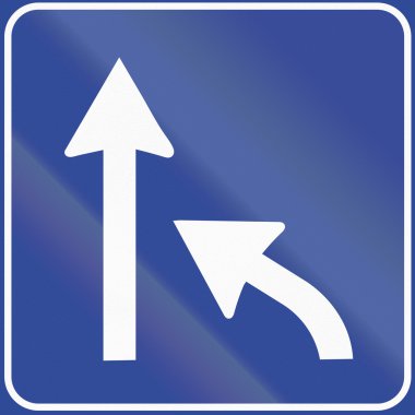 İtalya - kullanılabilir şerit değiştir kullanılan yol işareti