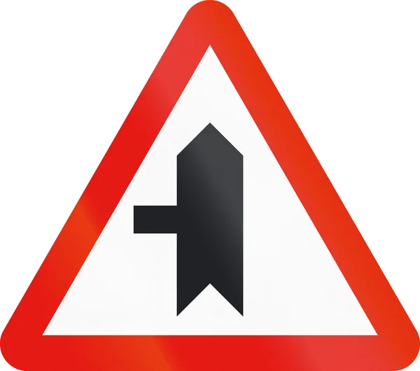 Дорожній знак, що використовується в Іспанії - перехрестя з пріоритетом — стокове фото