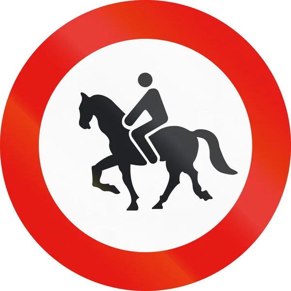 Дорожній знак, що використовується в Іспанії - заборонено в'їзд до любителів верхової їзди — стокове фото