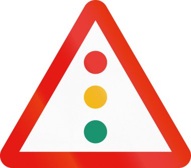 İspanya - trafik ışıkları kullanılan yol işareti.