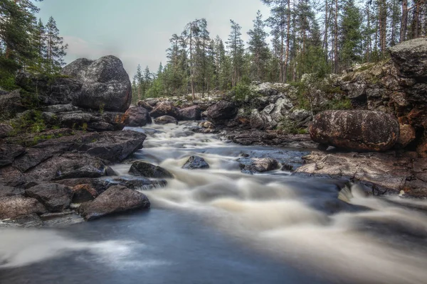 Longa Exposição Tiro Corredeiras Parque Nacional Muddus Suécia — Fotografia de Stock