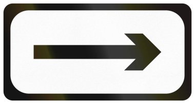 Sağda, İrlanda 'da ek yol işareti kullanılıyor..