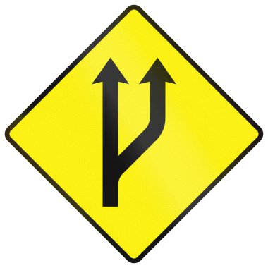 Uyarı işareti İrlanda 'da kullanıldı - Geçiş şeridi.